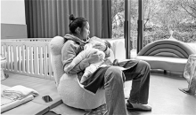 6个月即可入托 “乳儿班”能否缓解带娃难